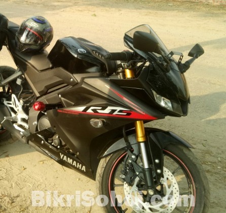 Yamaha R15 v3 indonesian